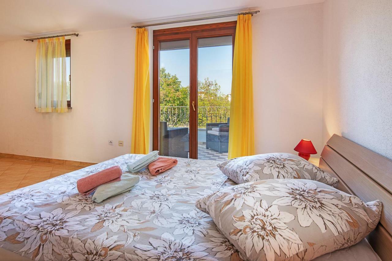 Ferienhaus Joy Ližnjan Exteriér fotografie