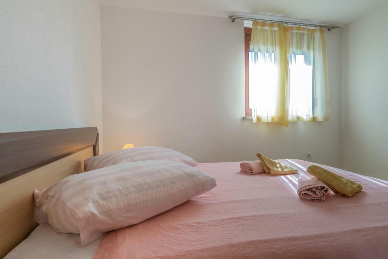 Ferienhaus Joy Ližnjan Exteriér fotografie